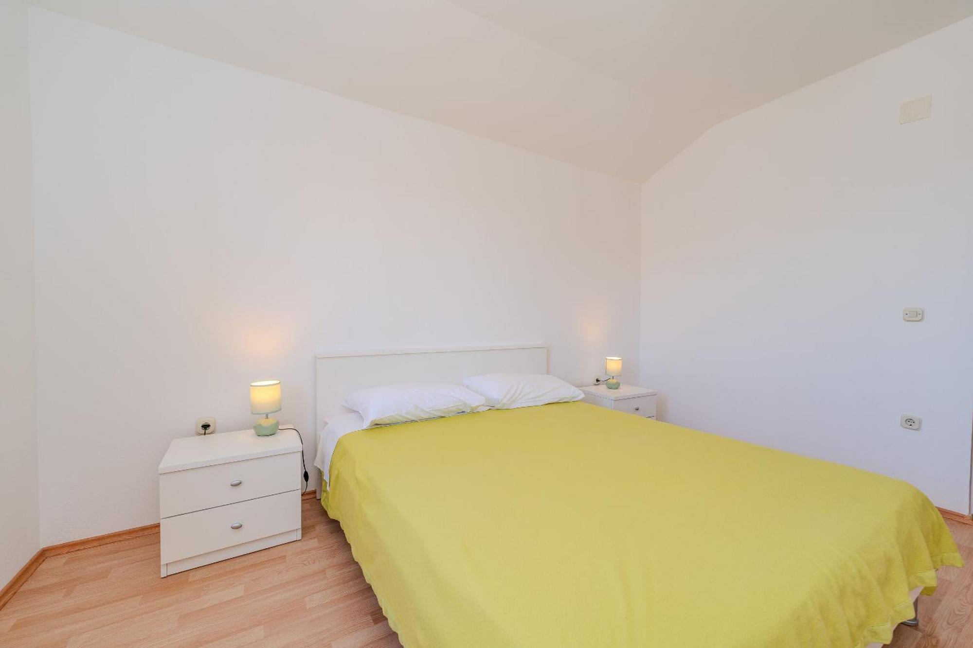 Apartments Mlado ปริฟลากา ภายนอก รูปภาพ
