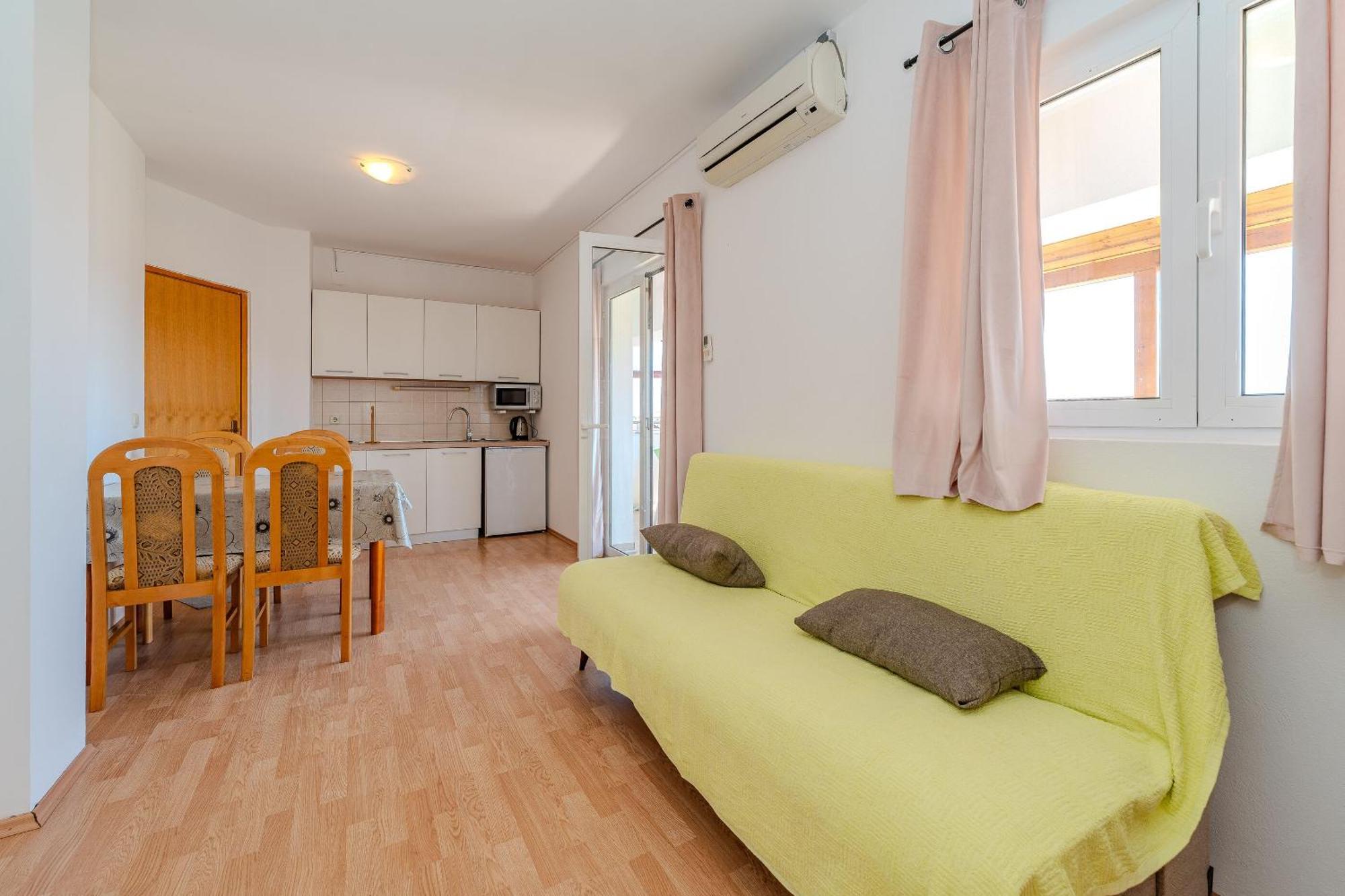 Apartments Mlado ปริฟลากา ภายนอก รูปภาพ